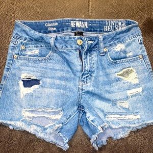 Women’s size 3 rewash jean shorts